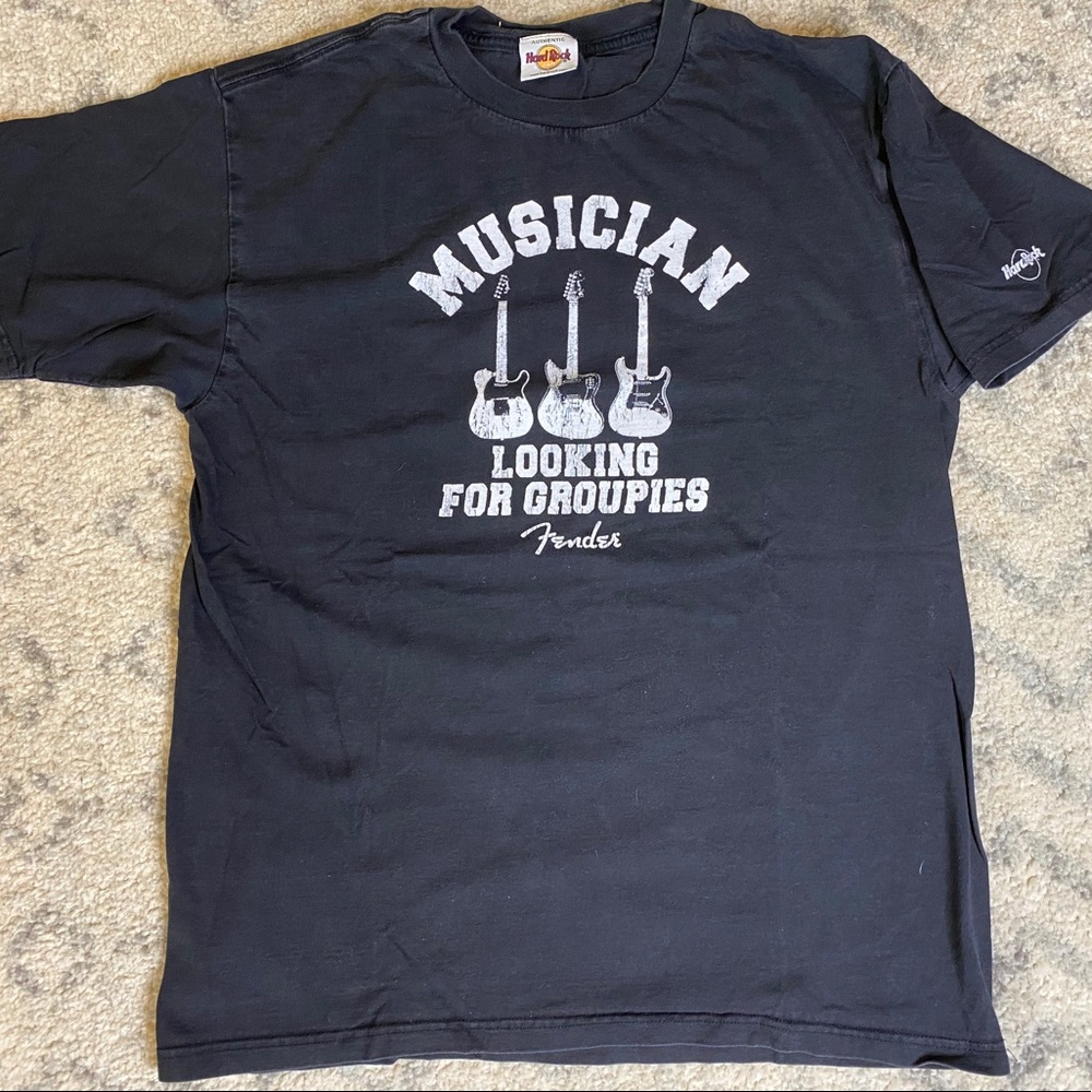 Hard Rock Cafe / Fender tee